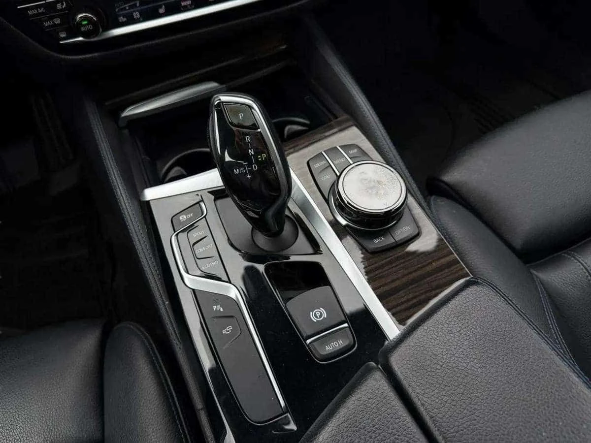 BMW 540 * 540i xDrive M Sport ParkAssist HUD * CARFAX * �� | Mobile.bg � ����������� 13