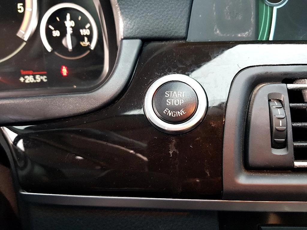 BMW 520 D, снимка 7 - Автомобили и джипове - 55404562