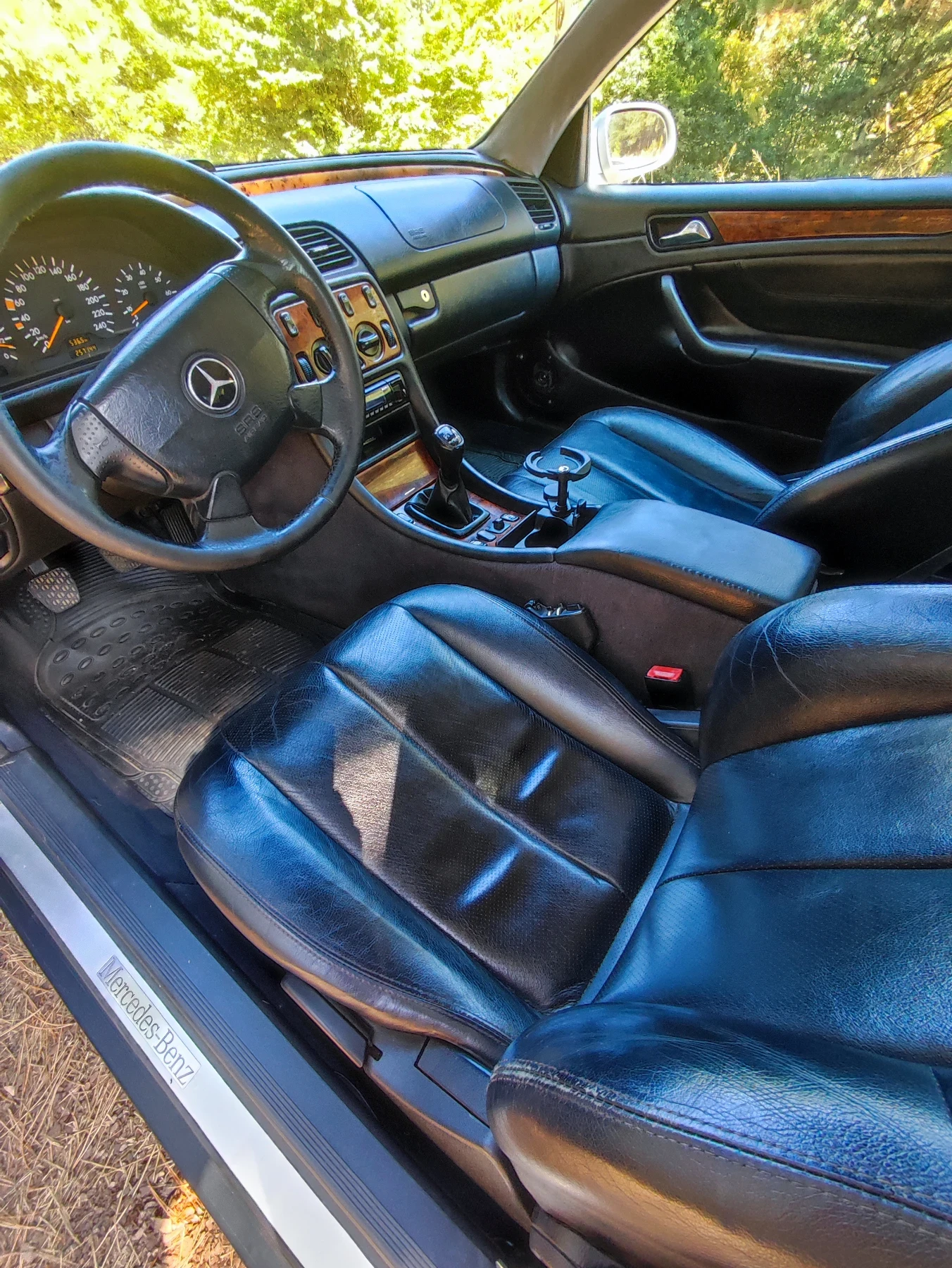 Mercedes-Benz CLK, снимка 8 - Автомобили и джипове - 56114119