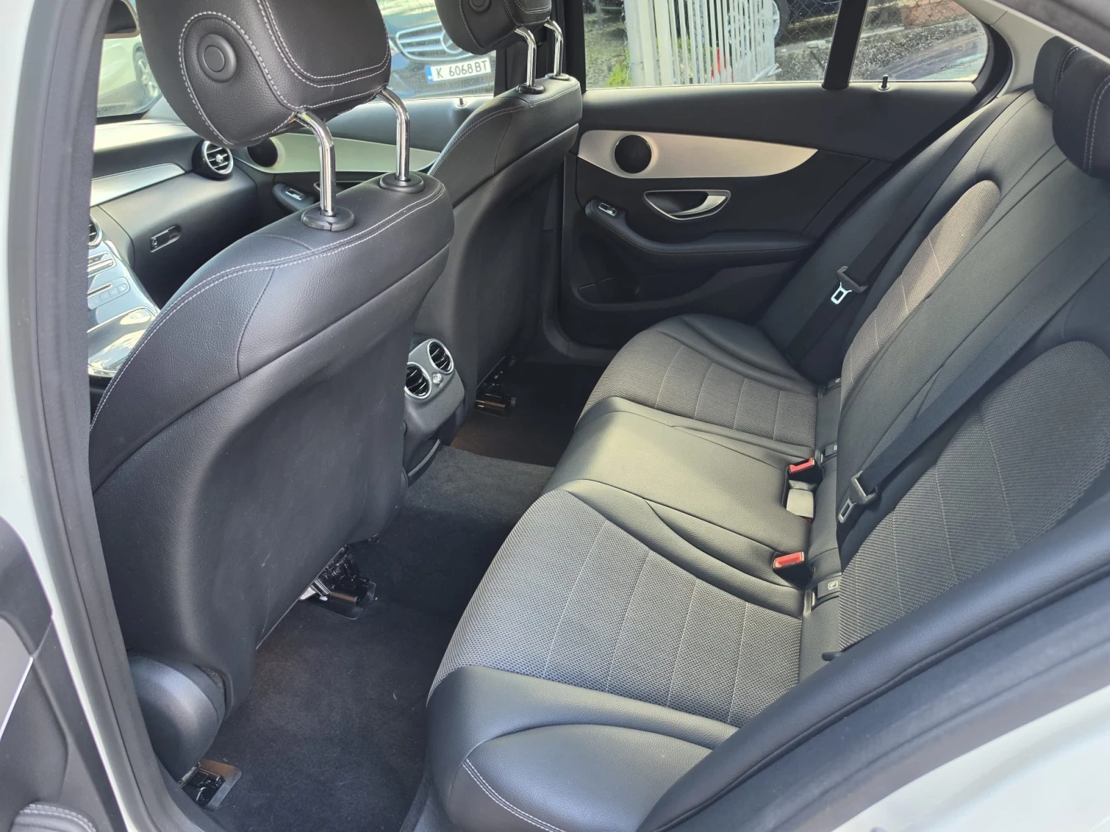 Mercedes-Benz C 220 CDI* AMG* Ambient, снимка 12 - Автомобили и джипове - 56124782