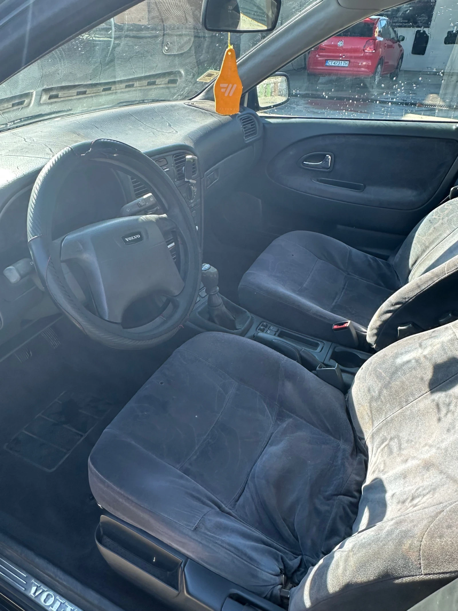 Volvo V40, снимка 9 - Автомобили и джипове - 56635021
