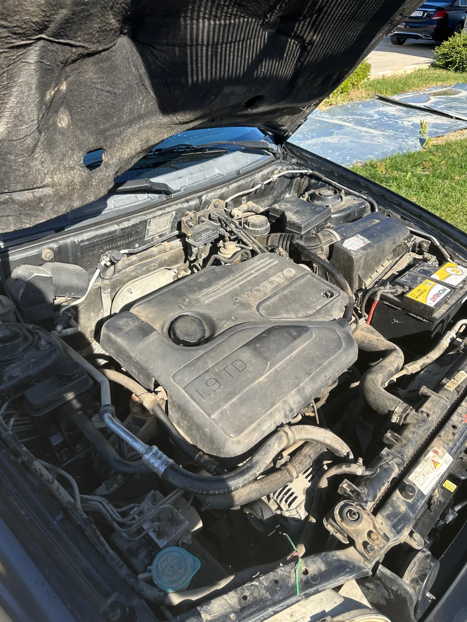 Volvo V40, снимка 11 - Автомобили и джипове - 56635021