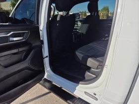 Dodge RAM 1500 BIGHORN, снимка 15
