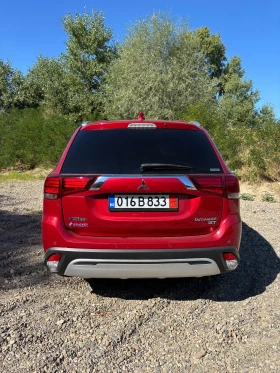 Mitsubishi Outlander 3.0 GT, снимка 9