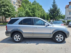 Kia Sorento 2.5CDRI 4X4 Кожа/Автоматик | Auto.bg — изображение 4
