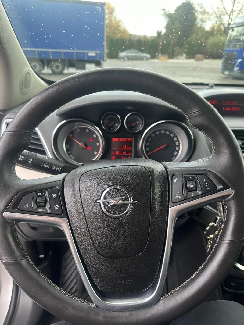 Opel Mokka 1.7 CDTi Като нов!!! 72000км!!!, снимка 16 - Автомобили и джипове - 42731337