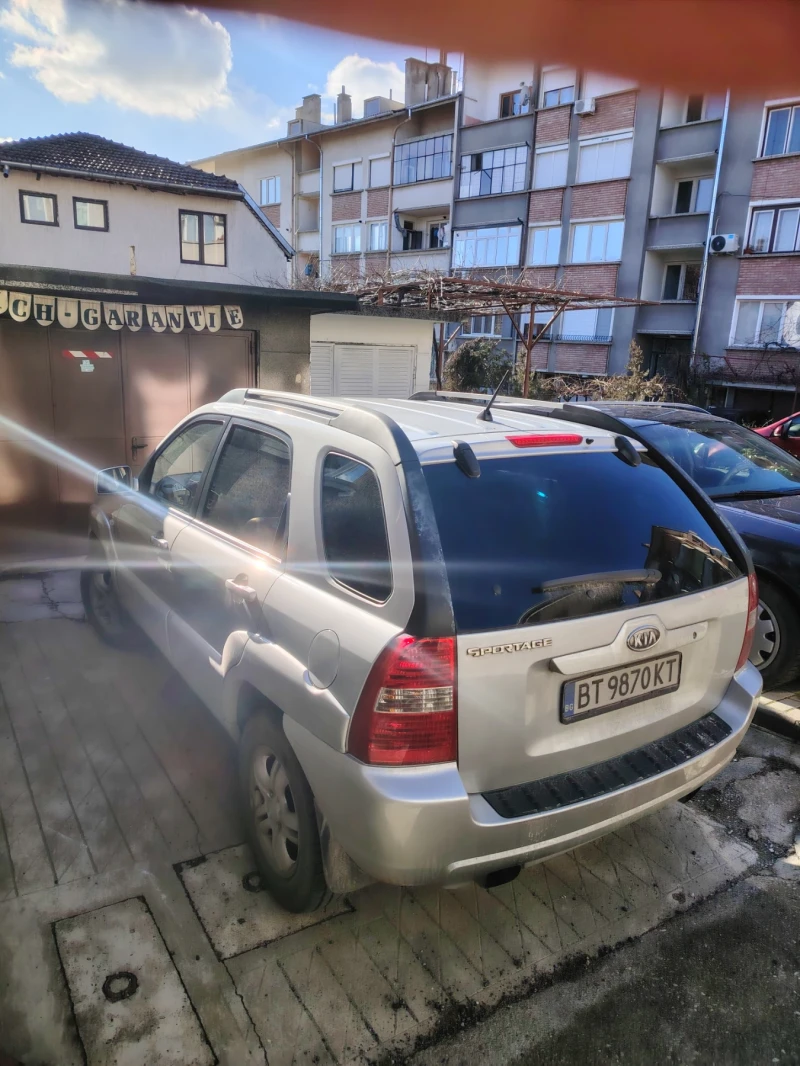 Kia Sportage 4x4, снимка 3 - Автомобили и джипове - 48547339