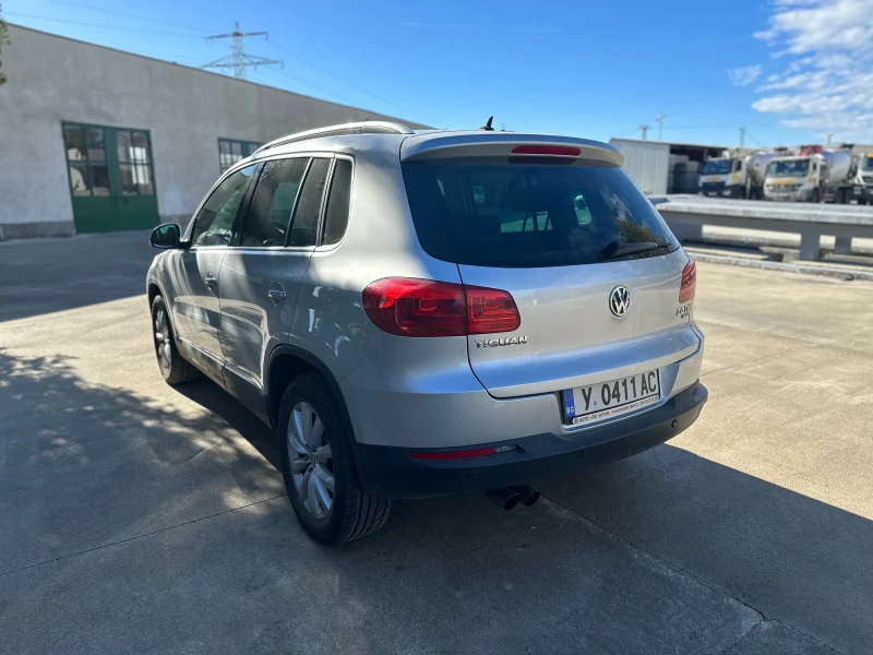 VW Tiguan, снимка 4 - Автомобили и джипове - 49471241