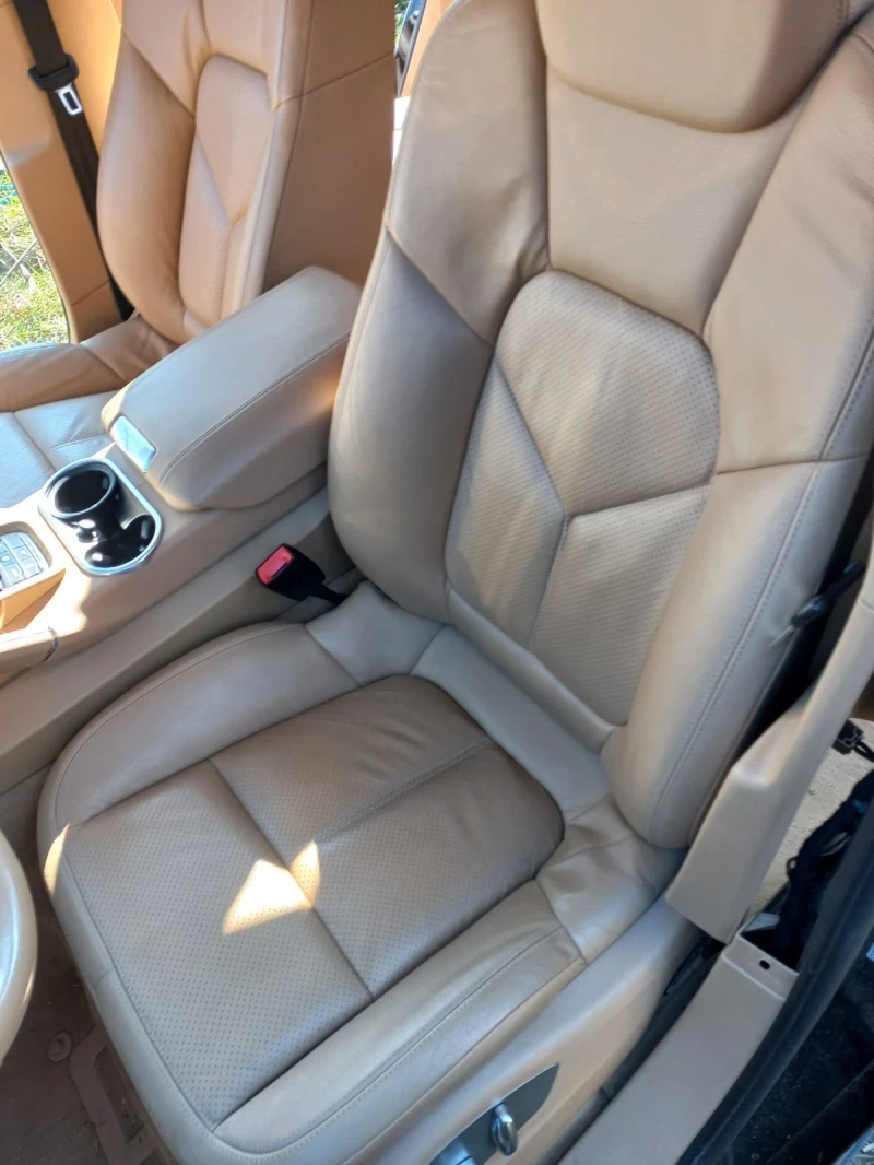 Porsche Cayenne Burmester* GTS, снимка 10 - Автомобили и джипове - 49980745
