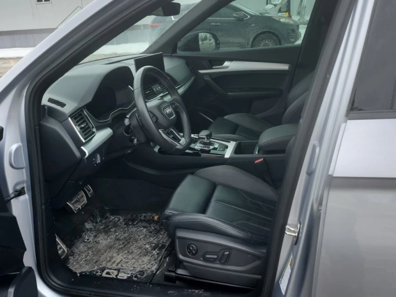 Audi Q5 45tfsi * S-Line * Дигитален кокпит * CARFAX * , снимка 8 - Автомобили и джипове - 53378022