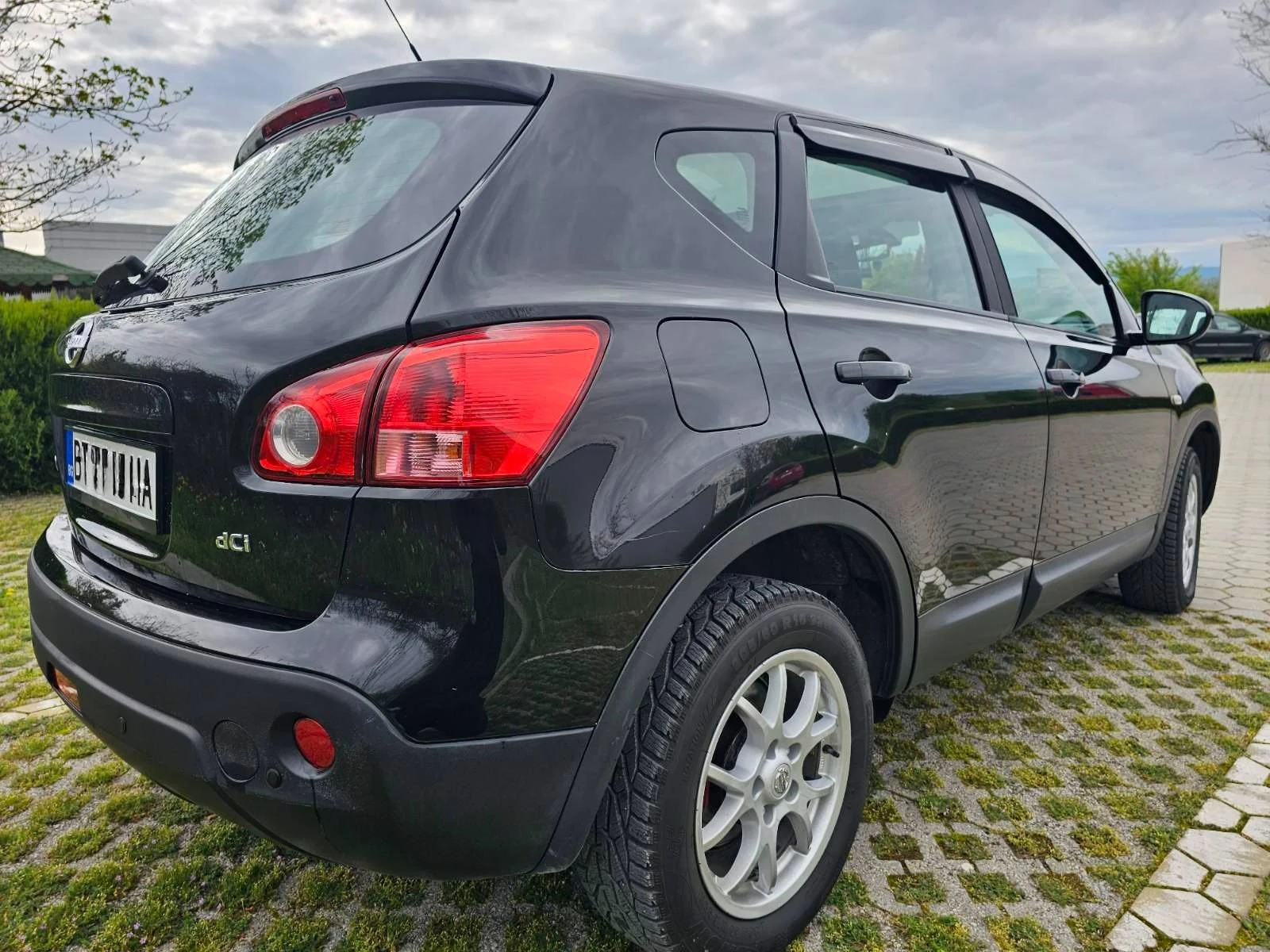 Nissan Qashqai 1.5 Dci 105 к.с - изображение 6