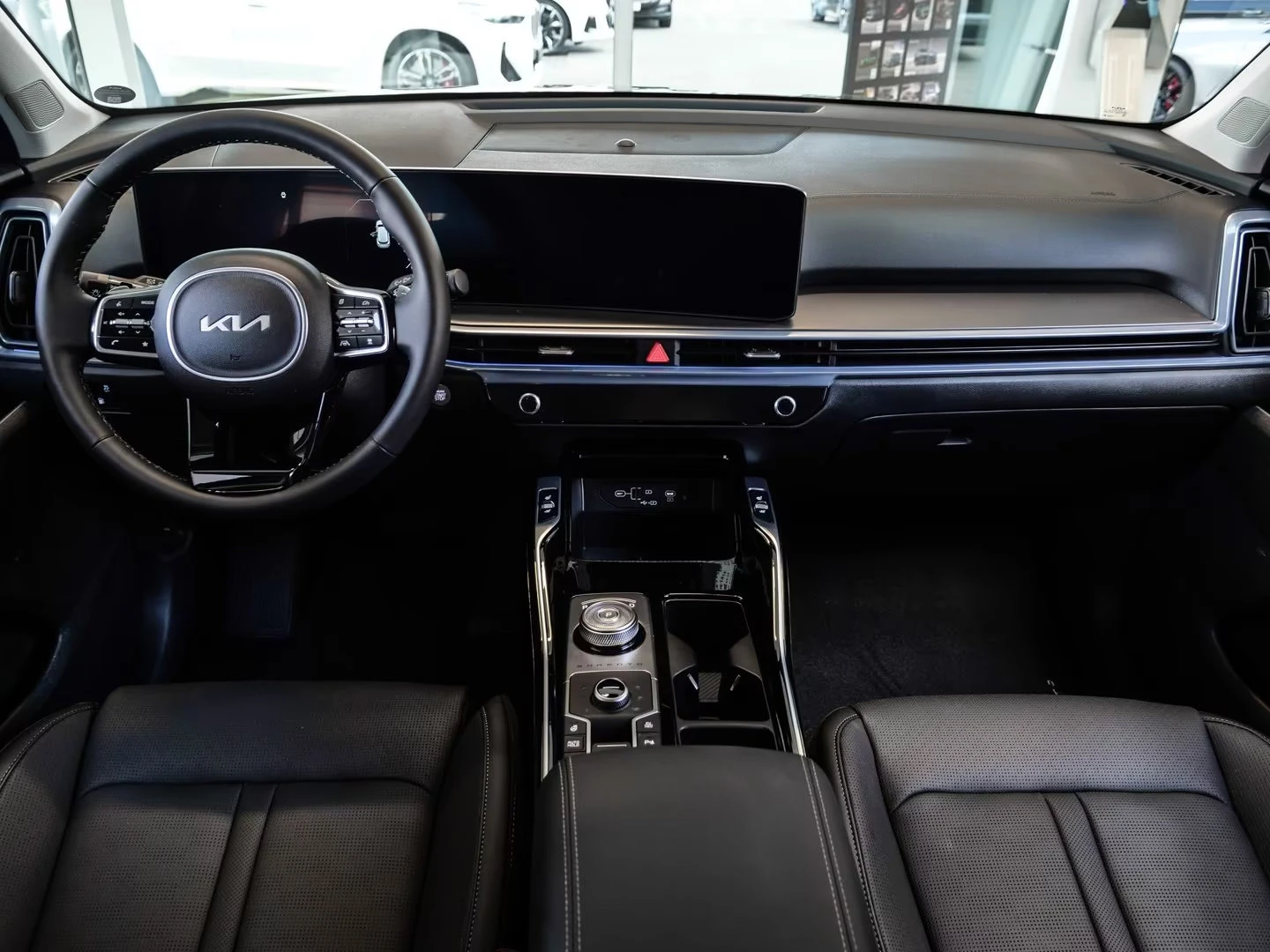 Kia Sorento НОВ!/1.6PHEV/AWD/252HP/PANO/360/AMBI/CARPLAY/596f - изображение 9