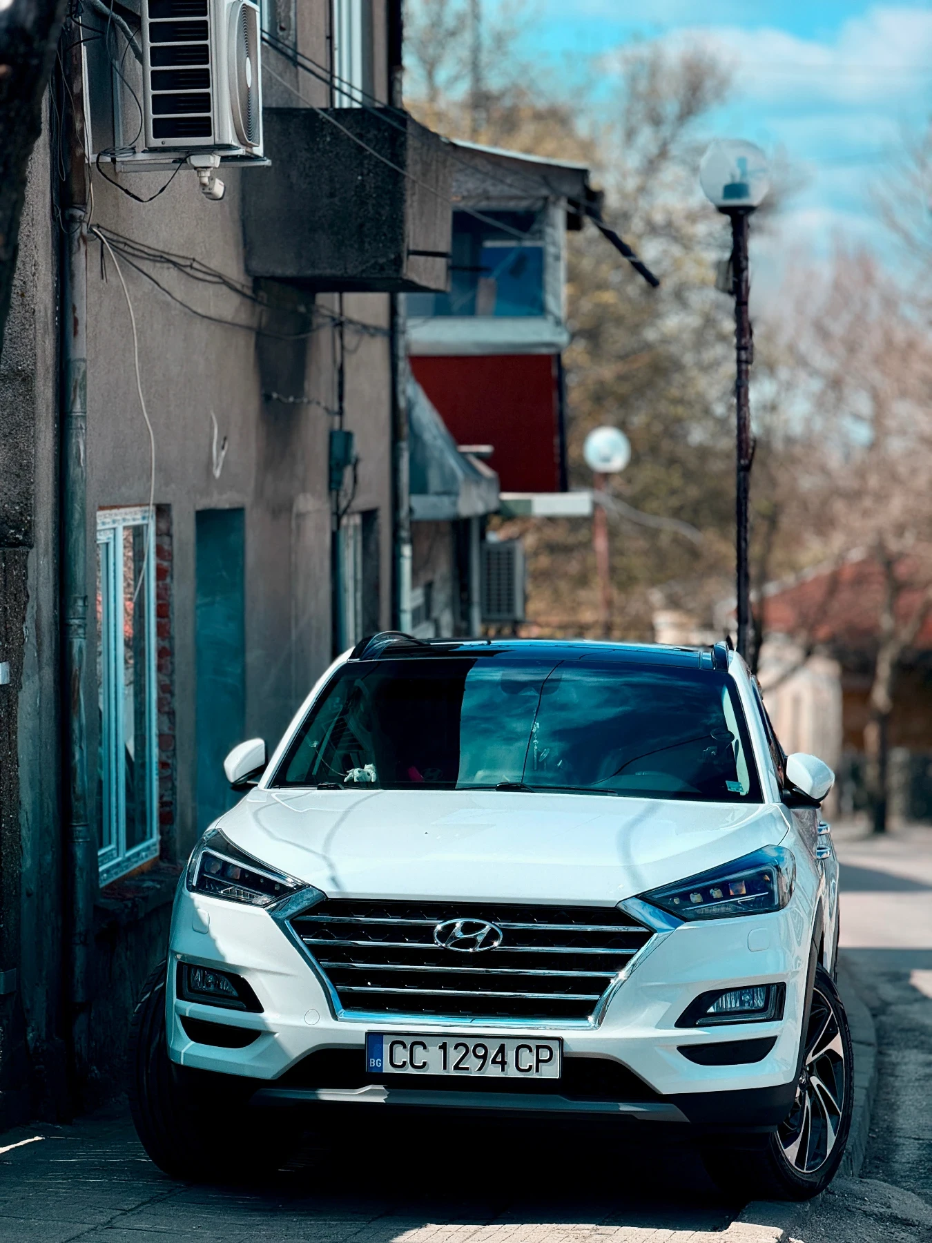 Hyundai Tucson Premium 1.6Tgdi 4WD 75хил. км., снимка 17 - Автомобили и джипове - 53968648