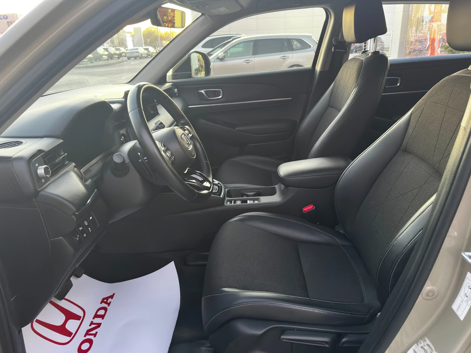 Honda Hr-v 1.5 i-MMD Hybrid Advance - изображение 8