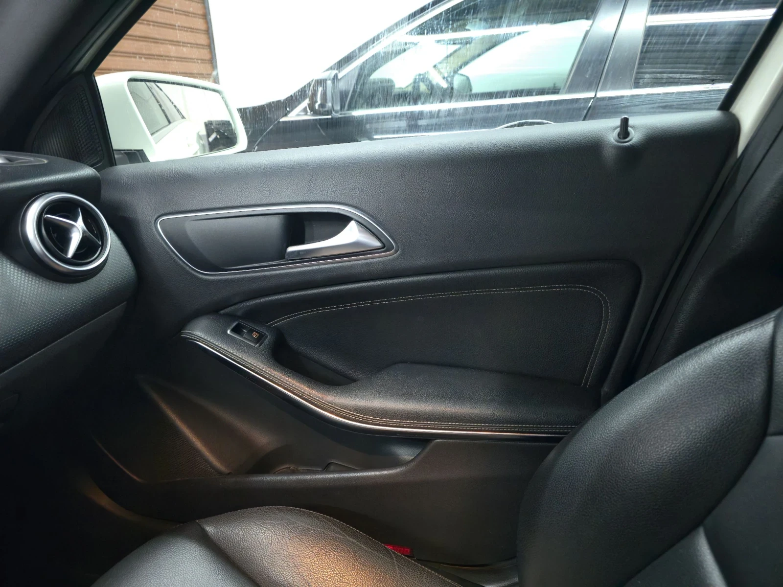 Mercedes-Benz A 180 109hp full led , снимка 15 - Автомобили и джипове - 53955319