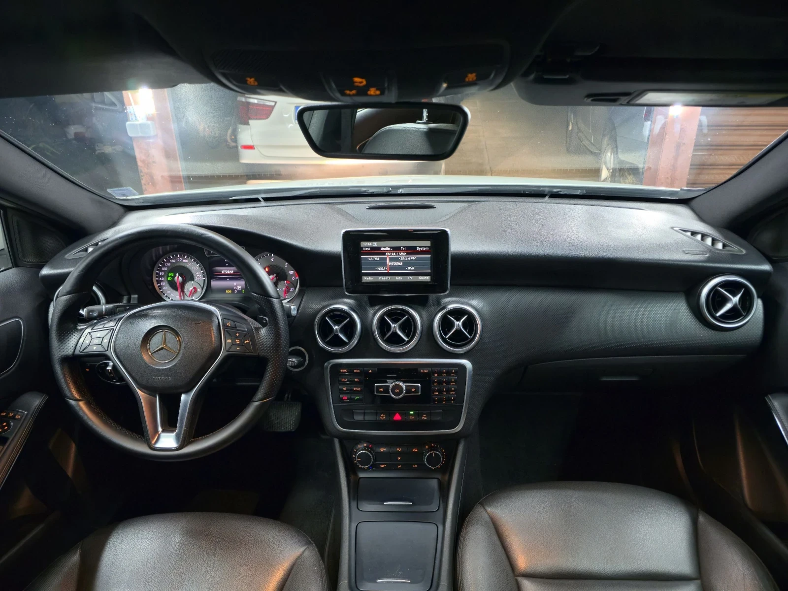 Mercedes-Benz A 180 109hp full led , снимка 11 - Автомобили и джипове - 53955319