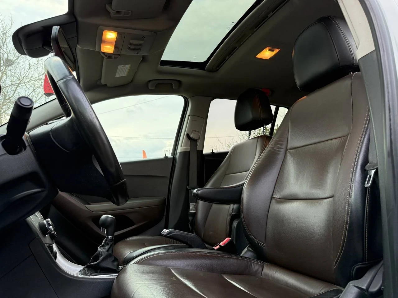 Chevrolet Trax 1.7 CDTI Обслужен, снимка 14 - Автомобили и джипове - 53964853