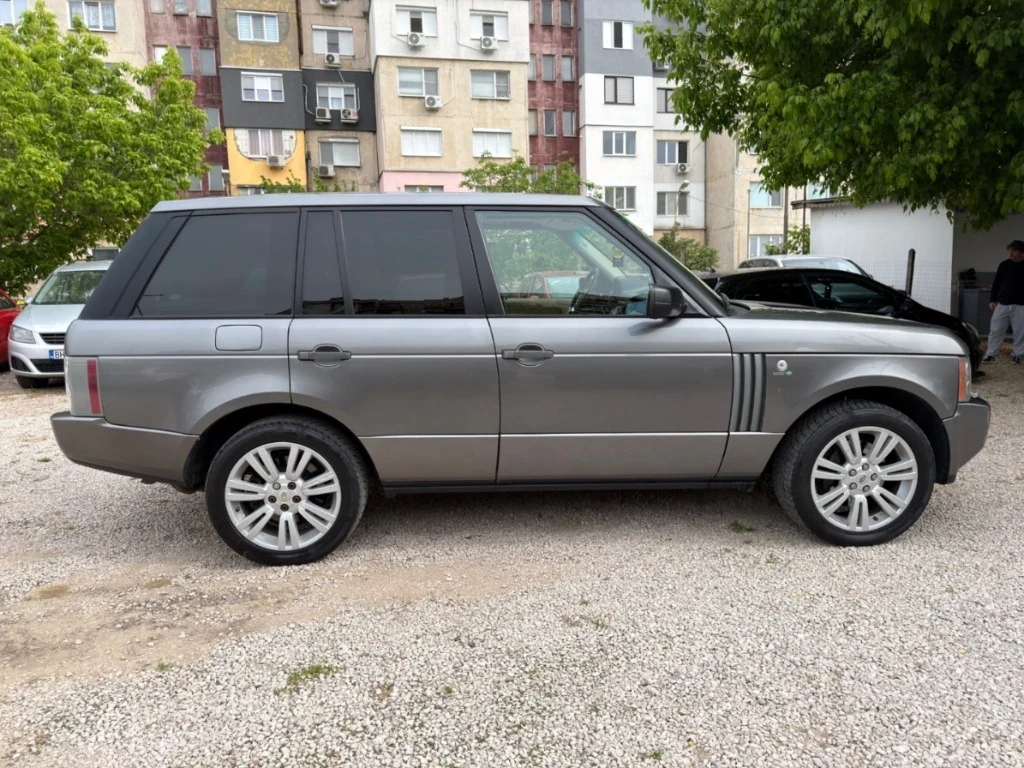 Land Rover Range rover Vogue, снимка 9 - Автомобили и джипове - 54646769