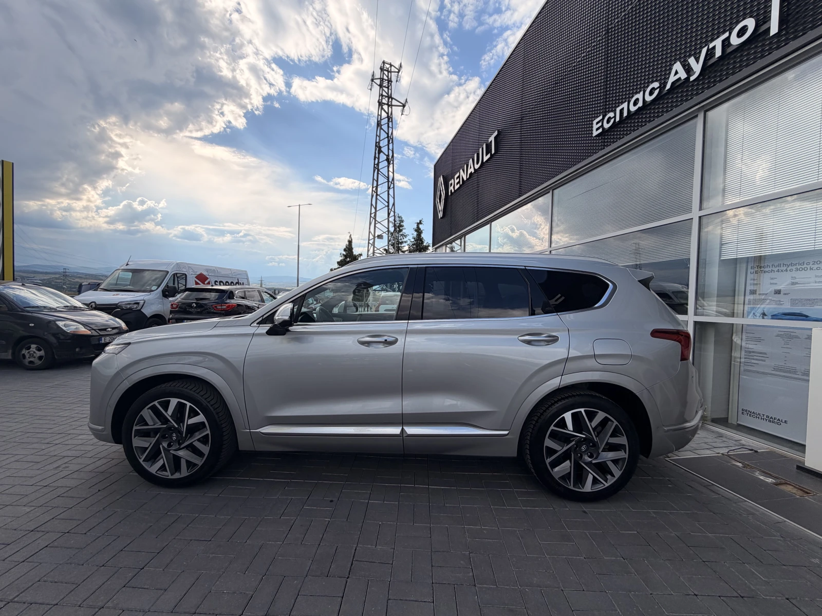 Hyundai Santa fe 2.2 CRDi дизел, 142 kW (200 к.с.), снимка 5 - Автомобили и джипове - 54776073