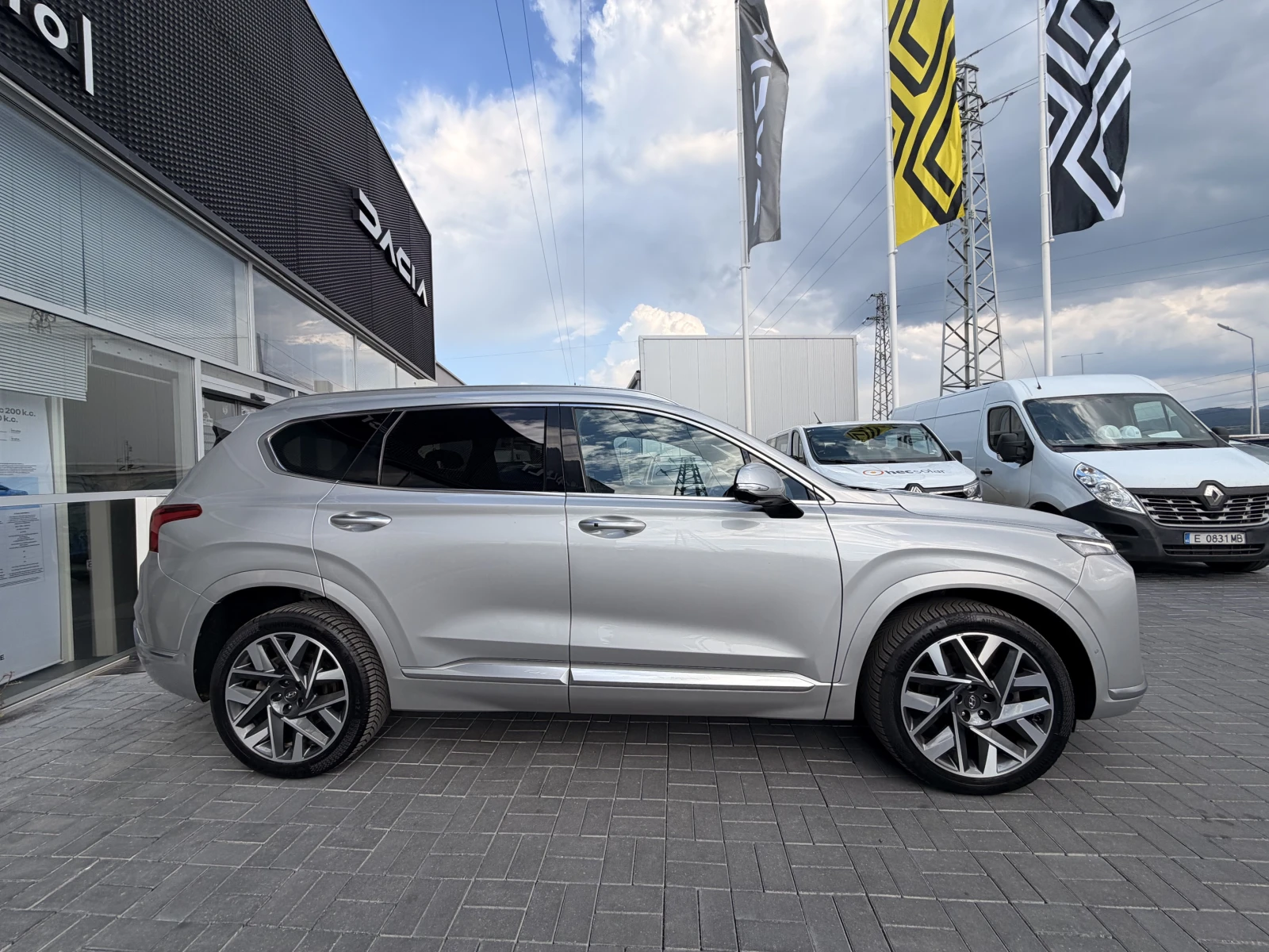 Hyundai Santa fe 2.2 CRDi дизел, 142 kW (200 к.с.), снимка 4 - Автомобили и джипове - 54776073