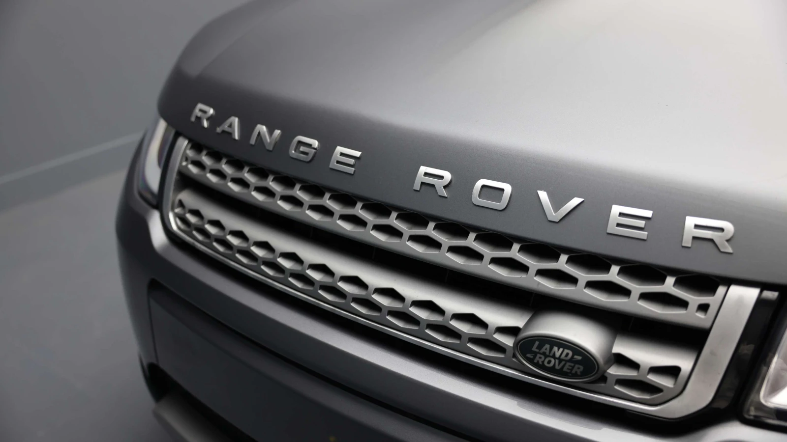 Land Rover Range Rover Evoque SE 2, 0L, ЦЕНА ДО БГ, снимка 2 - Автомобили и джипове - 54997802
