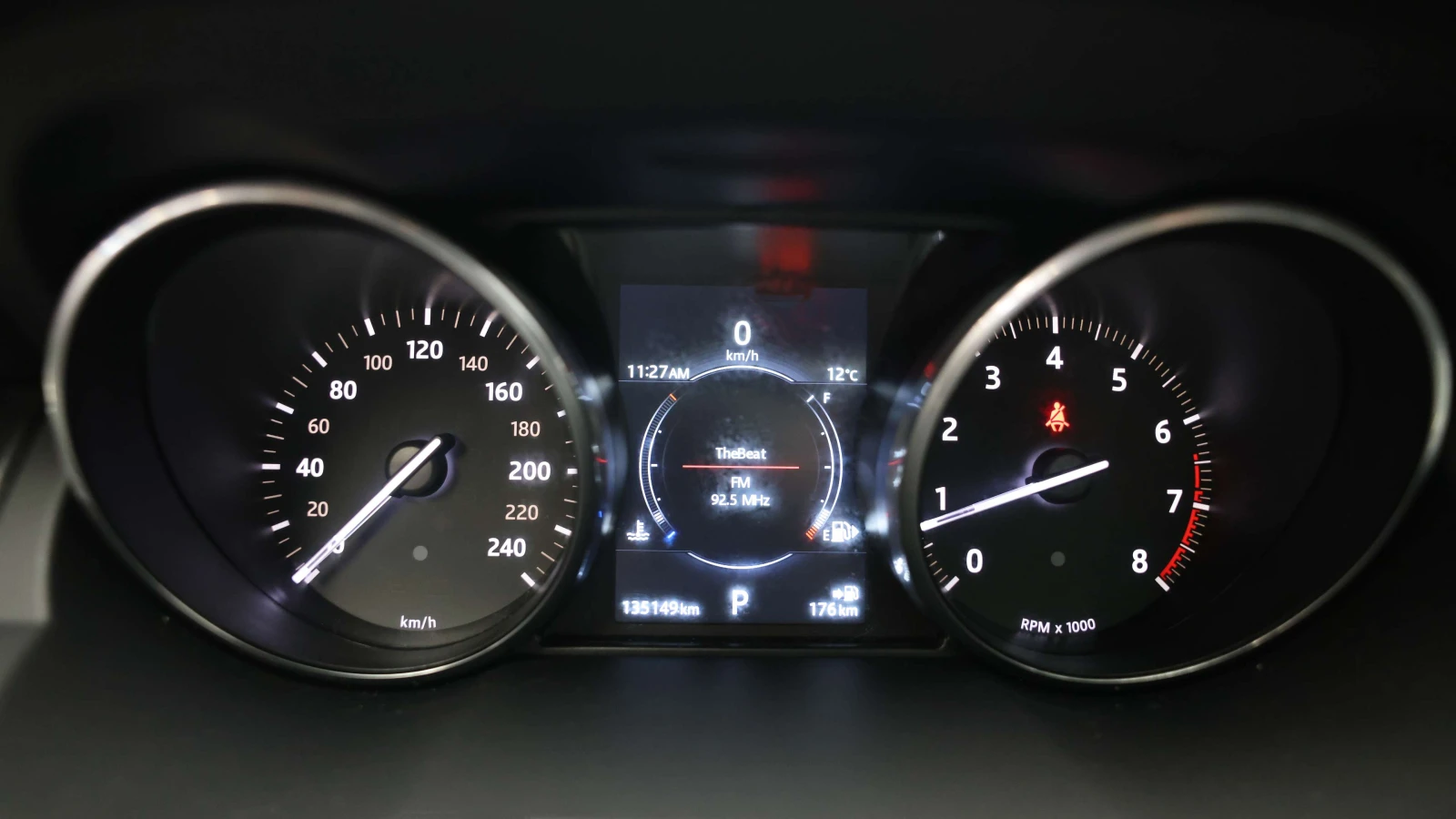 Land Rover Range Rover Evoque SE 2, 0L, ЦЕНА ДО БГ, снимка 13 - Автомобили и джипове - 54997802