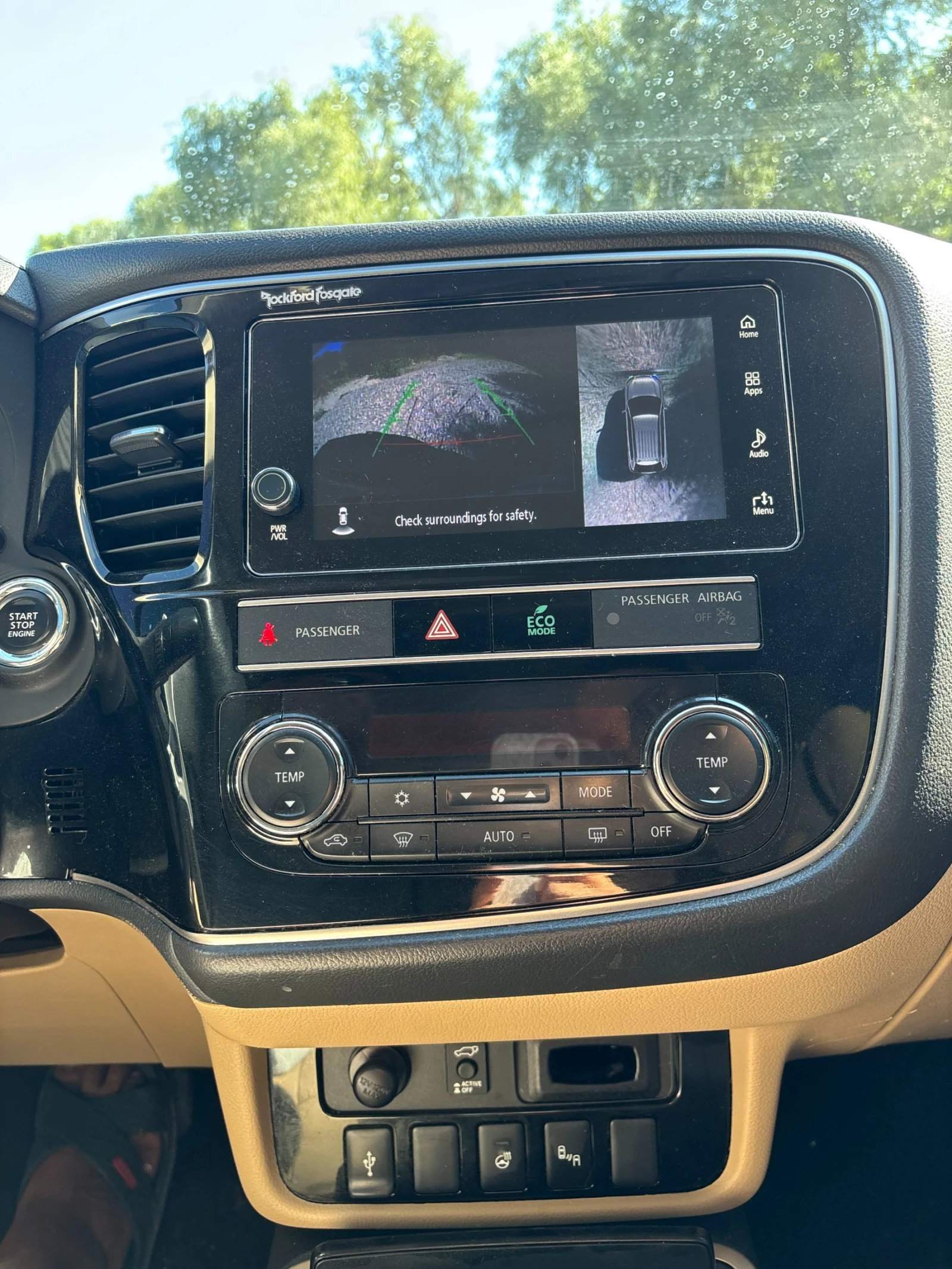 Mitsubishi Outlander 3.0 GT, снимка 16 - Автомобили и джипове - 55693878