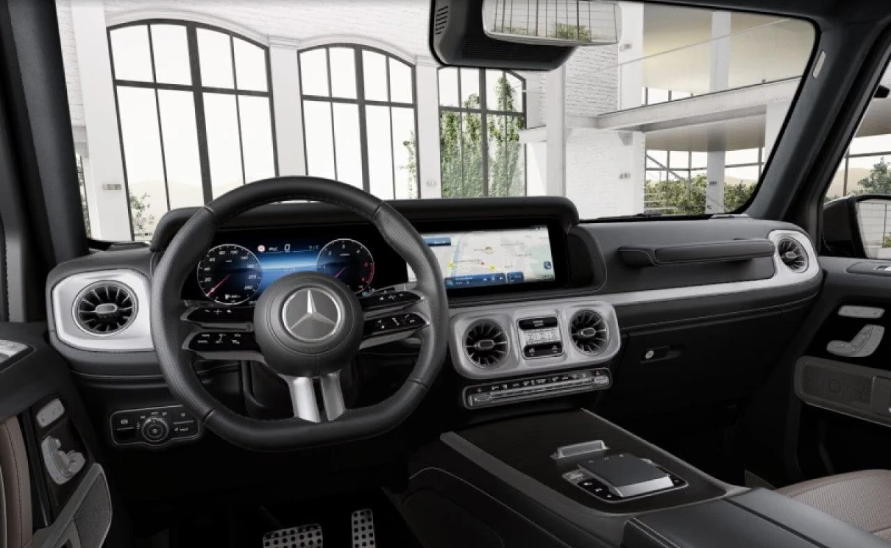 Mercedes-Benz G 450 d / AMG/ MANUFAKTUR/ NIGHT/ EXCLUSIVE/ 360/ PANO, снимка 9 - Автомобили и джипове - 55986118