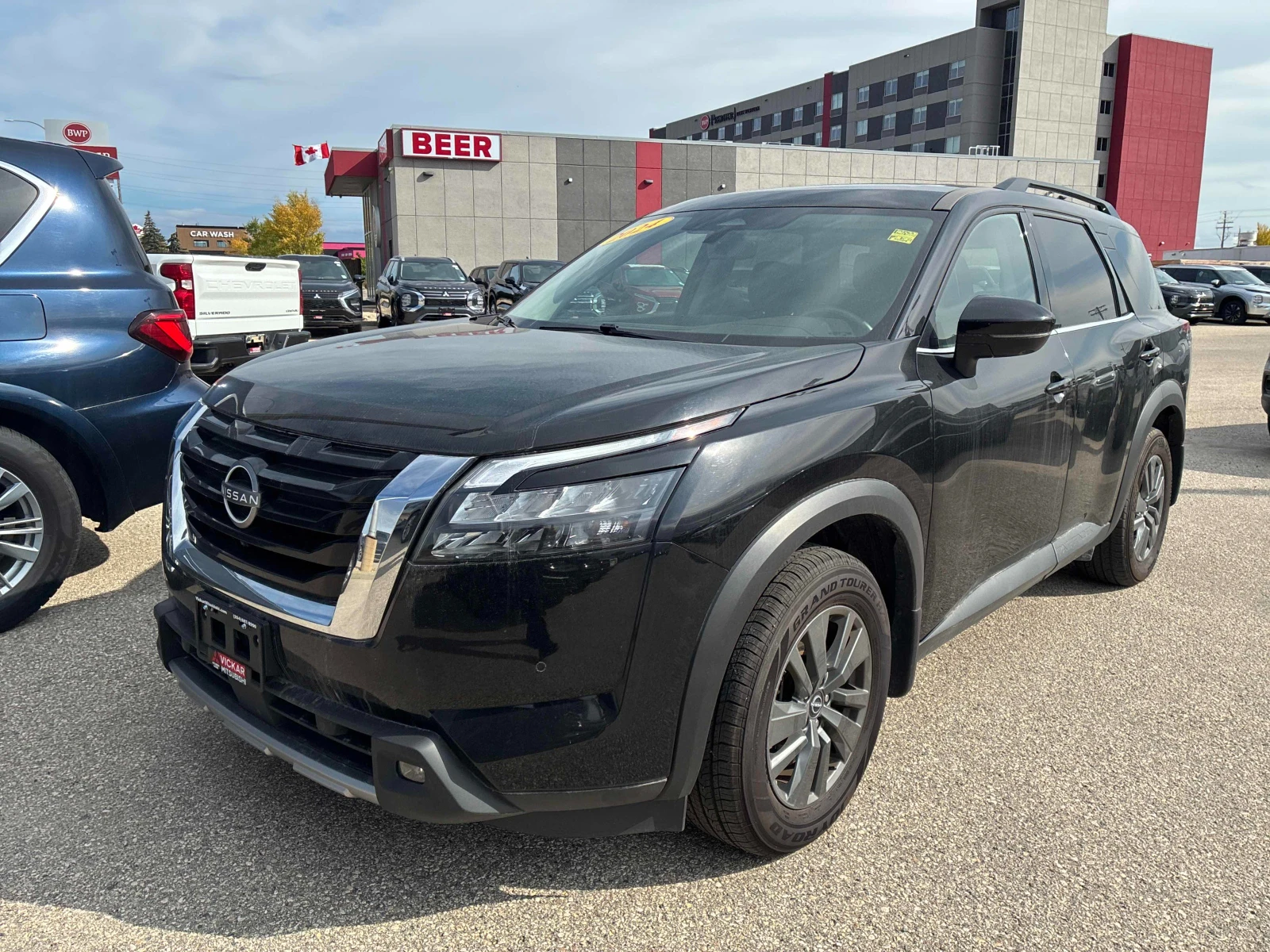 Nissan Pathfinder 4WD, АВТОКРЕДИТ