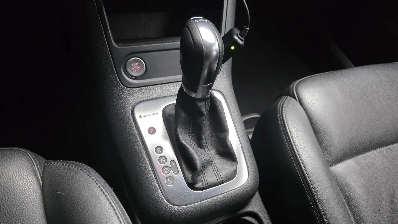 VW Tiguan, снимка 9 - Автомобили и джипове - 56689641