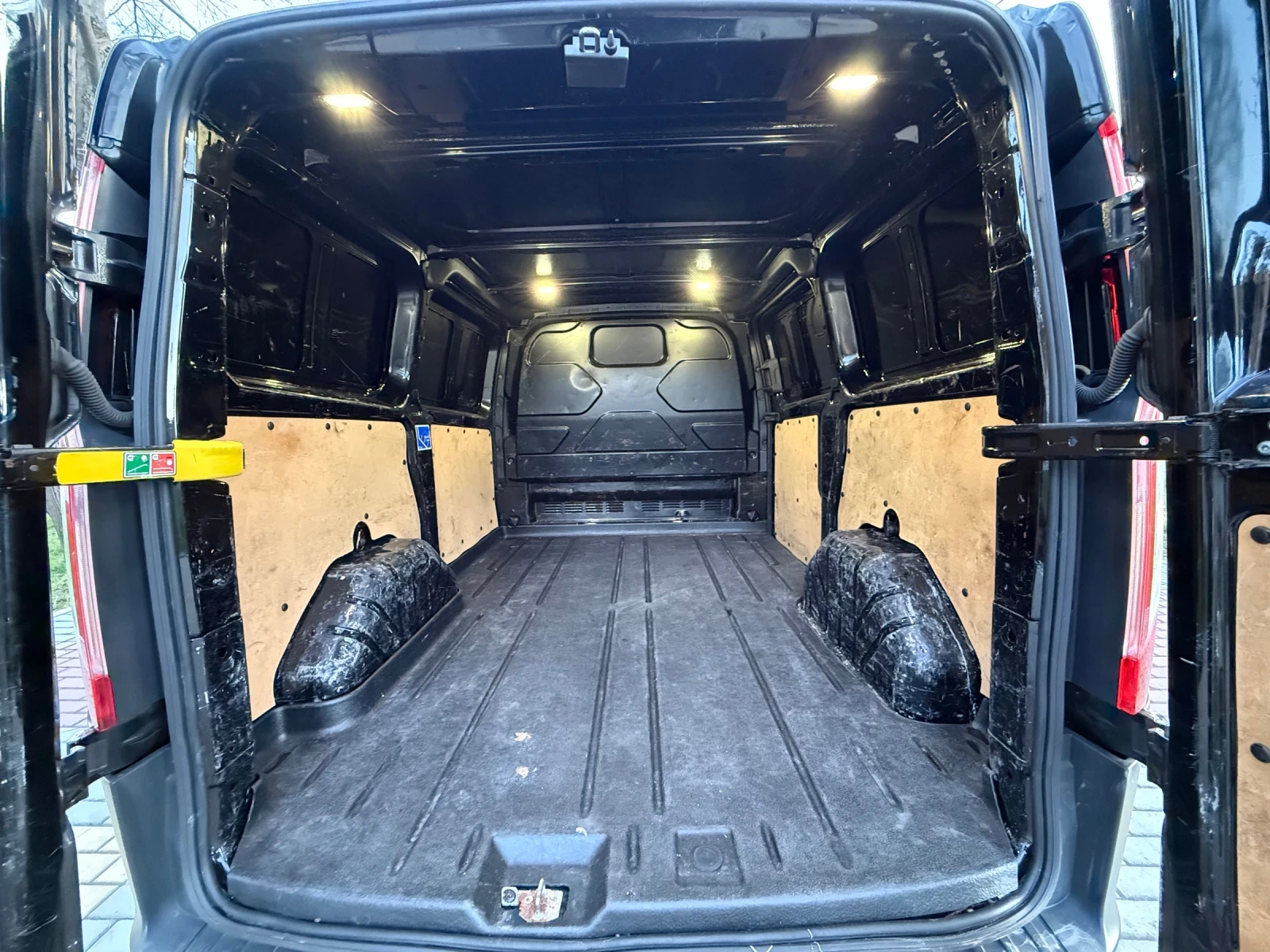 Ford Transit Custom 2.2TDCI L1H1 - изображение 8