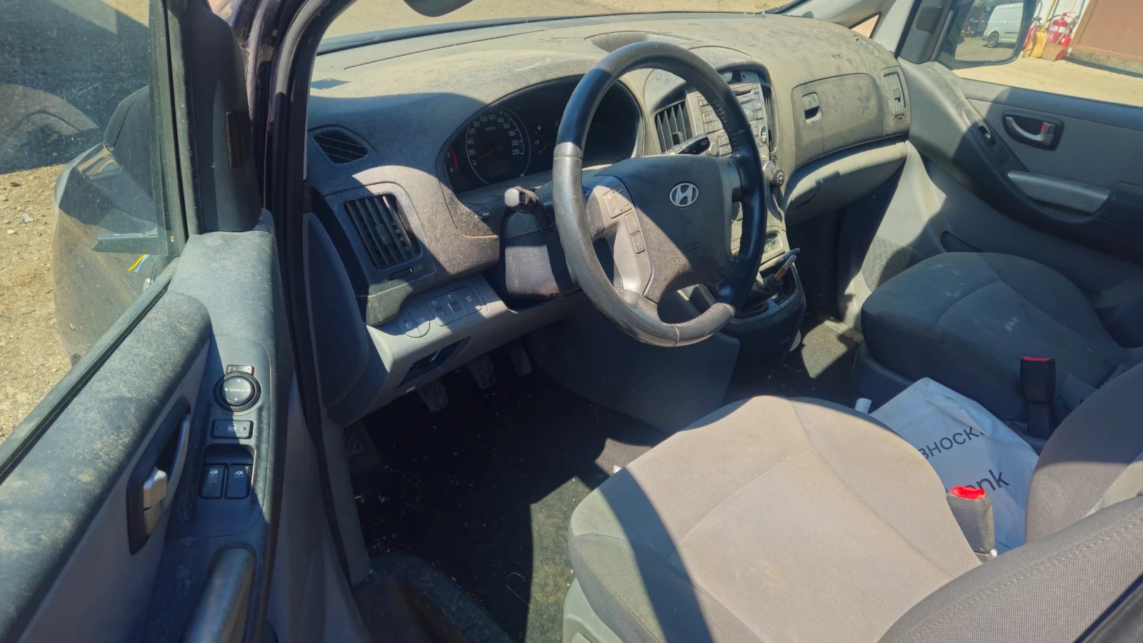 Hyundai H1 2.5crdi/на части , снимка 6 - Бусове и автобуси - 54150556