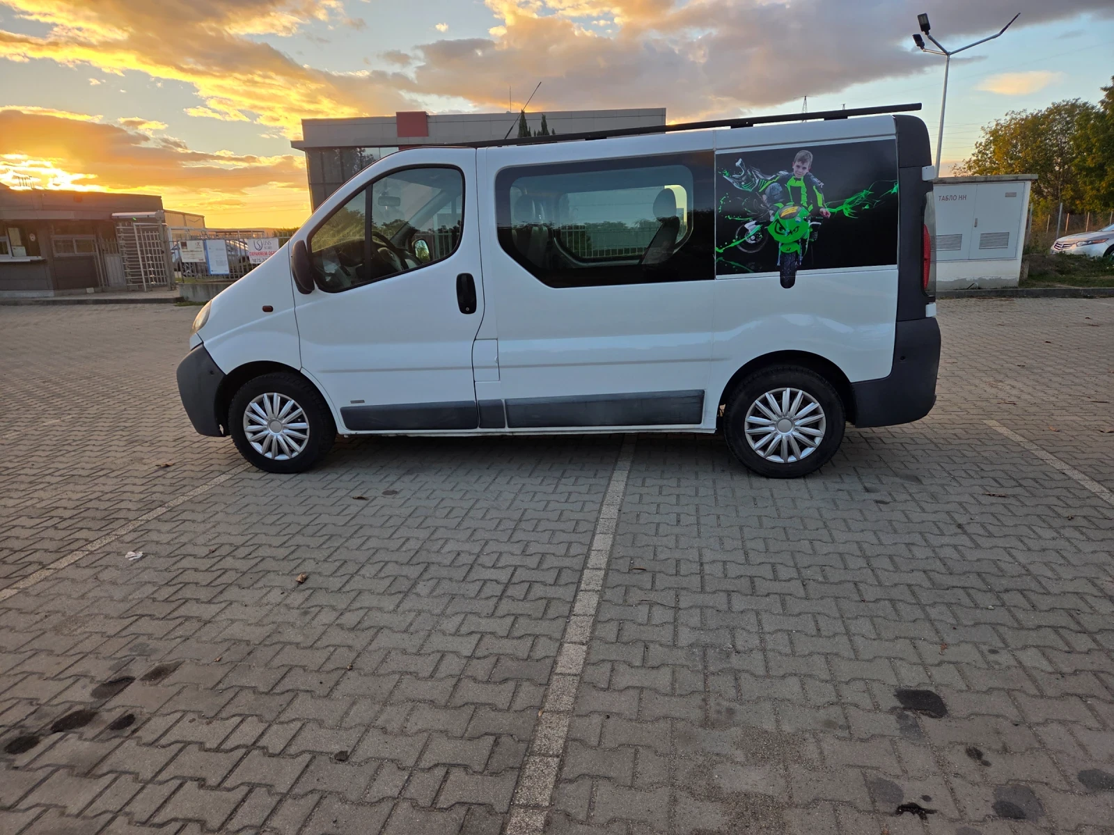 Opel Vivaro ��� ���� 6 �����  1.9 dci-101�.� | Mobile.bg � ����������� 4