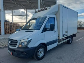 Mercedes-Benz 316 Sprinter 319, ориг. Боя и КМ, 3 помещения, двутемп, снимка 1