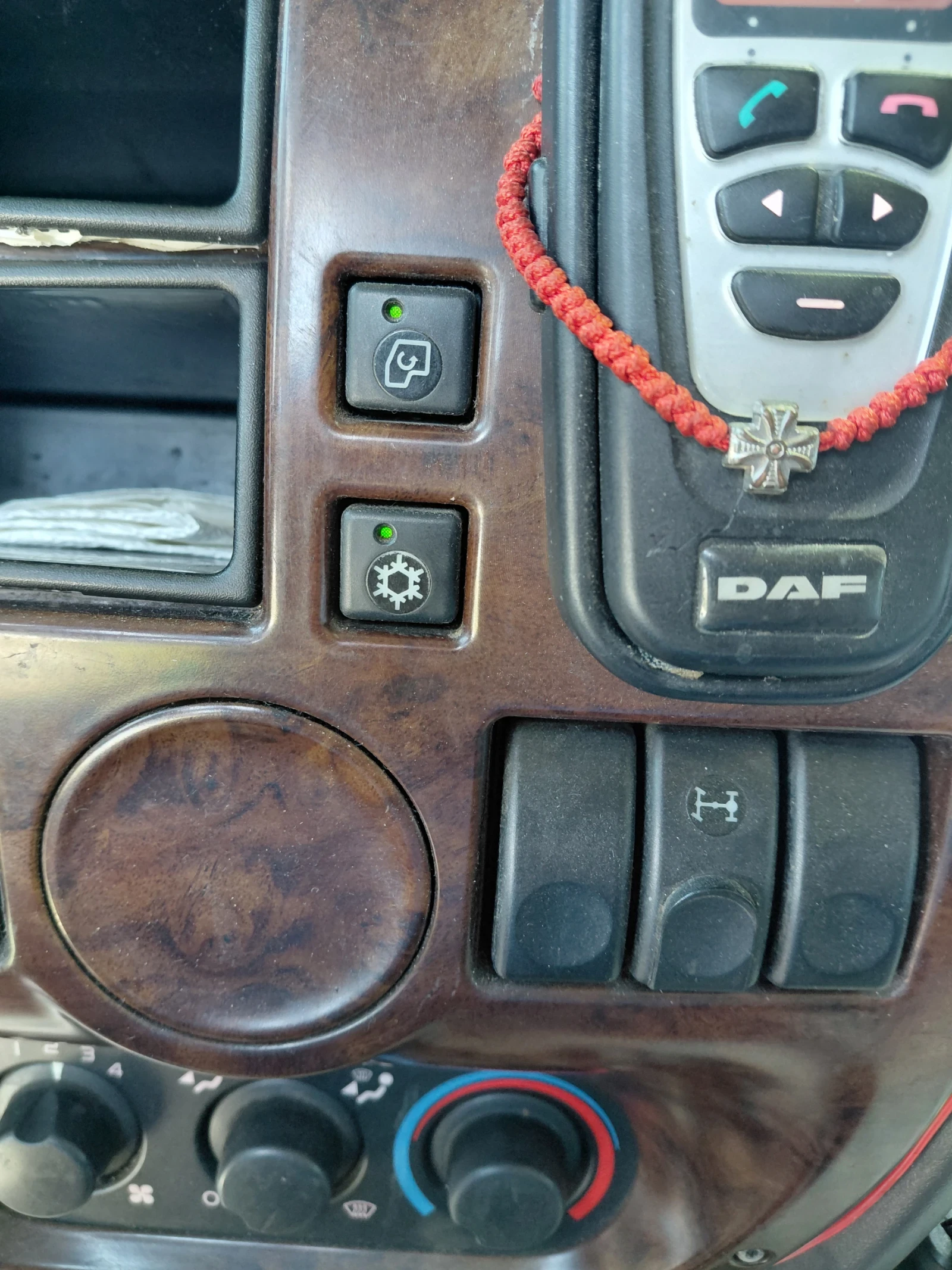 Daf XF 105  - изображение 6