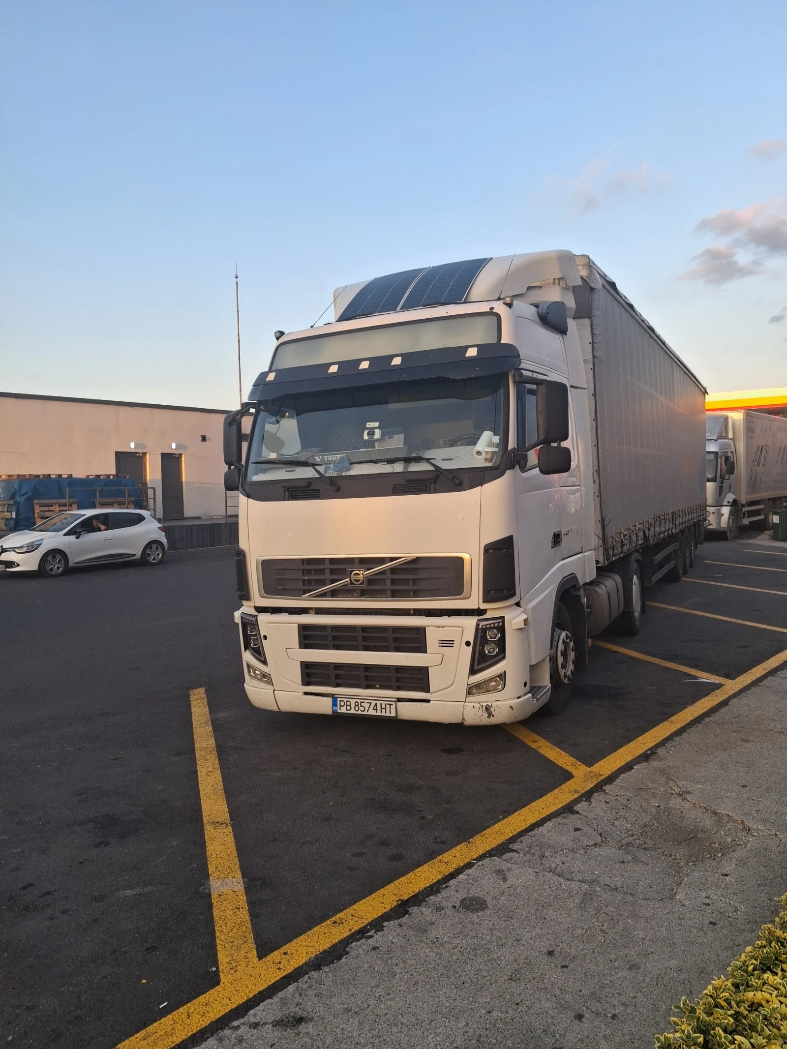 Volvo Fh, снимка 2 - Камиони - 56248173