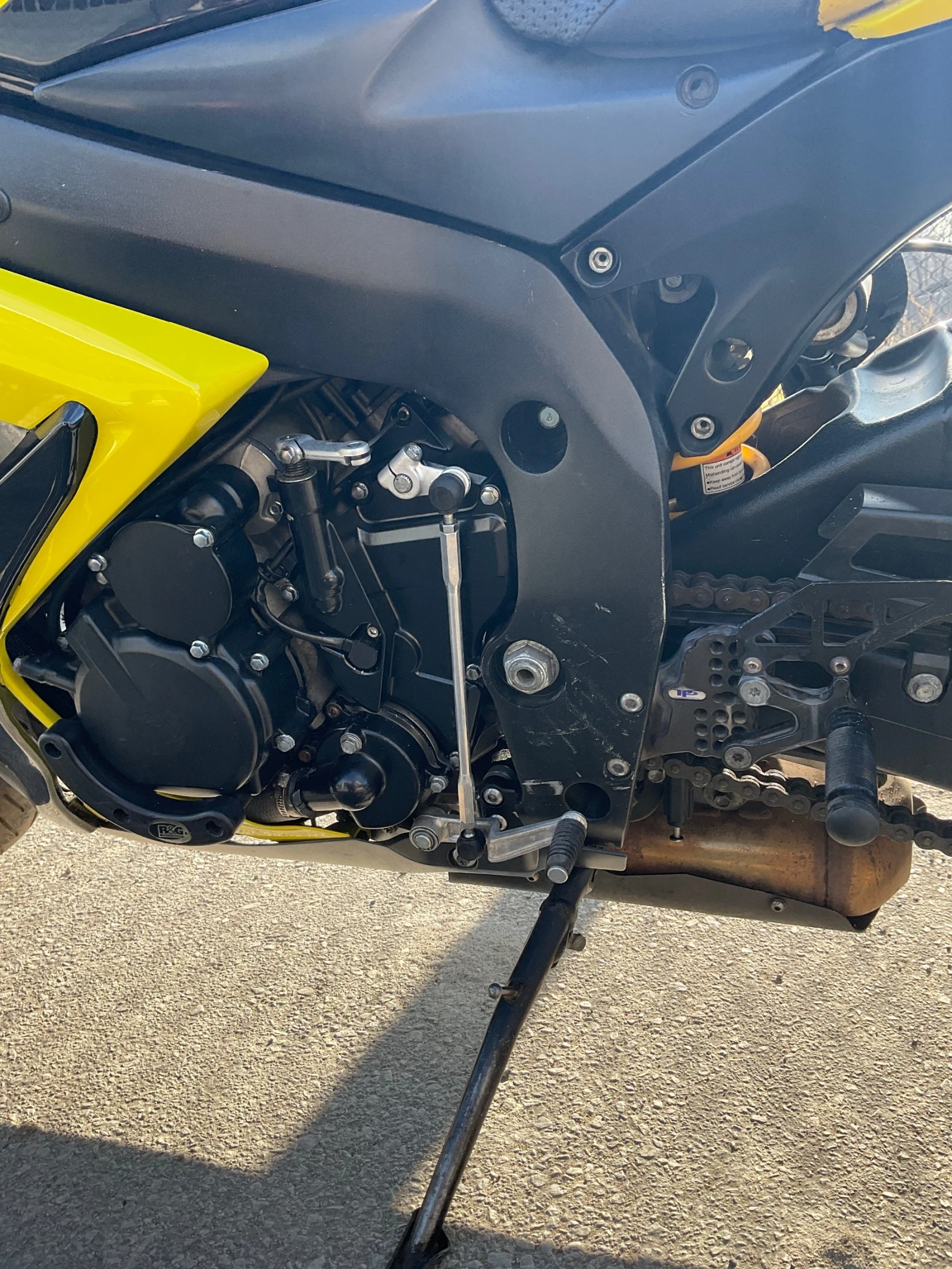 Suzuki Gsxr 750 - изображение 3