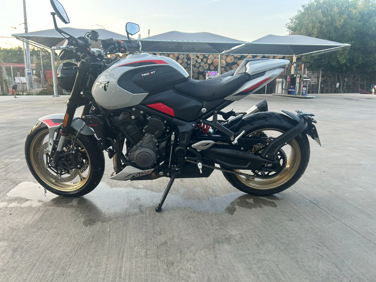 Triumph Trident, снимка 6 - Мотоциклети и мототехника - 54991302