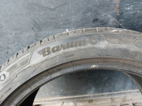 Гуми Летни 255/40R19, снимка 4 - Гуми и джанти - 41829391