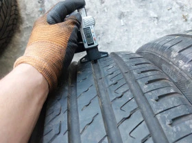 Гуми Летни 255/40R19, снимка 3 - Гуми и джанти - 41829391