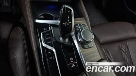 BMW 530 i xDrive M| HARMAN K| 360| DIST| HUD| PANO| ОБДУХ, снимка 8