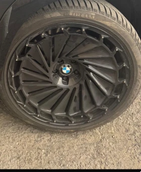 BMW XM, снимка 17