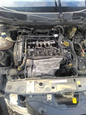 Alfa Romeo Giulietta 1.6 д - изображение 1