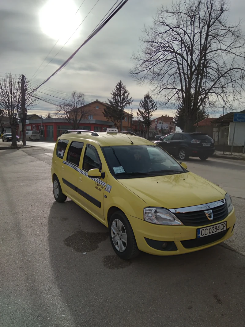 Dacia Logan, снимка 2 - Автомобили и джипове - 48363783