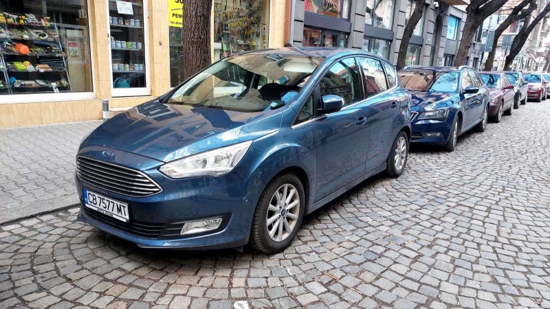 Ford C-max, снимка 1 - Автомобили и джипове - 48449781