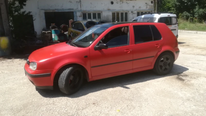 VW Golf 4, снимка 3 - Автомобили и джипове - 48537624