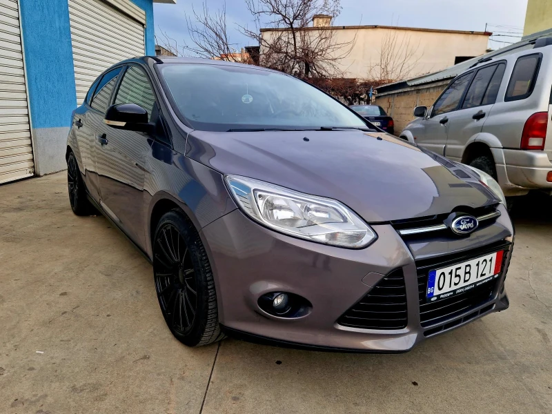 Ford Focus 1.6, снимка 2 - Автомобили и джипове - 48537693