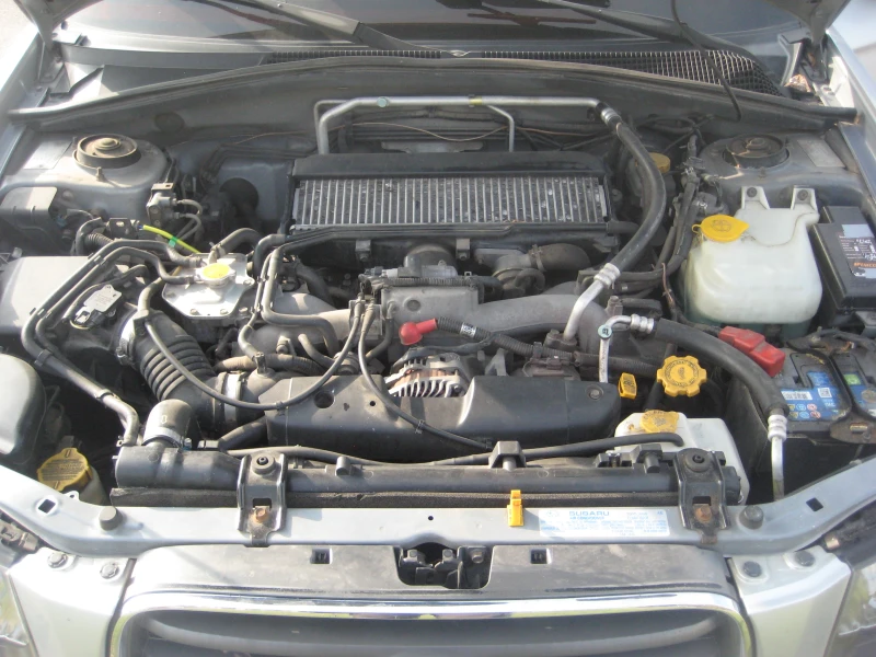 Subaru Forester 2000xt, снимка 8 - Автомобили и джипове - 52034662