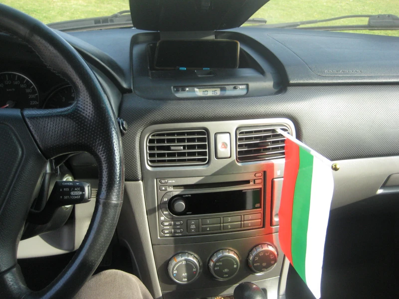 Subaru Forester 2000xt, снимка 10 - Автомобили и джипове - 52034662