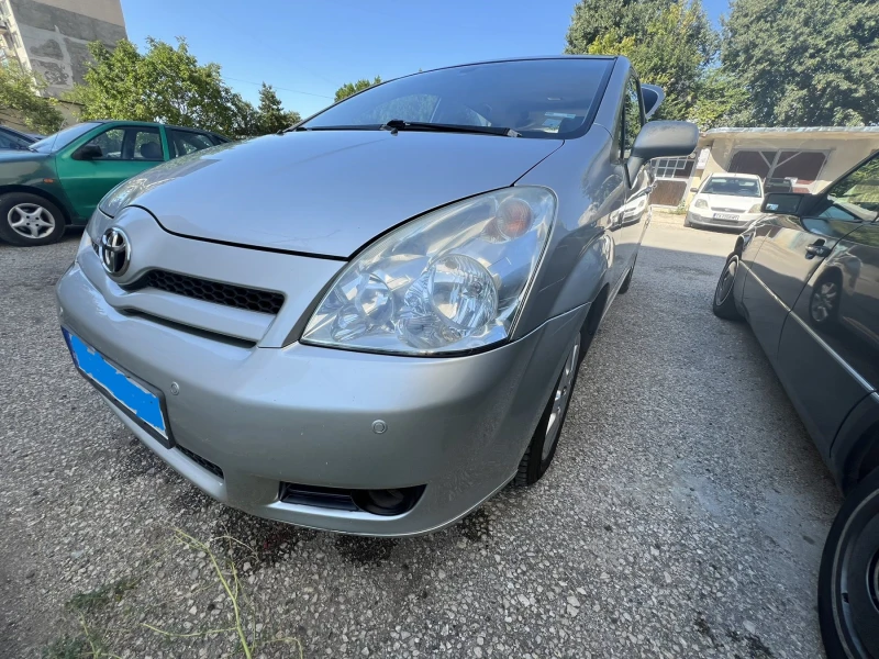 Toyota Corolla verso 1.8 VVT-i